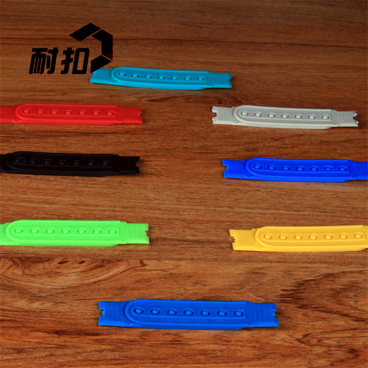 廠家大量現(xiàn)貨直銷環(huán)保鉆石孔排扣 七孔排扣 帽尾塔扣