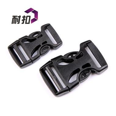 廠家直銷東莞耐扣箱包插扣環(huán)?？鬯芰吓浼邼M千包郵